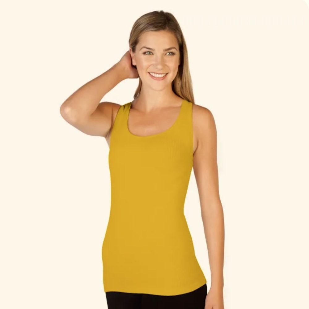 NWOT a loves a yellow polyester blend ribbed tank size M